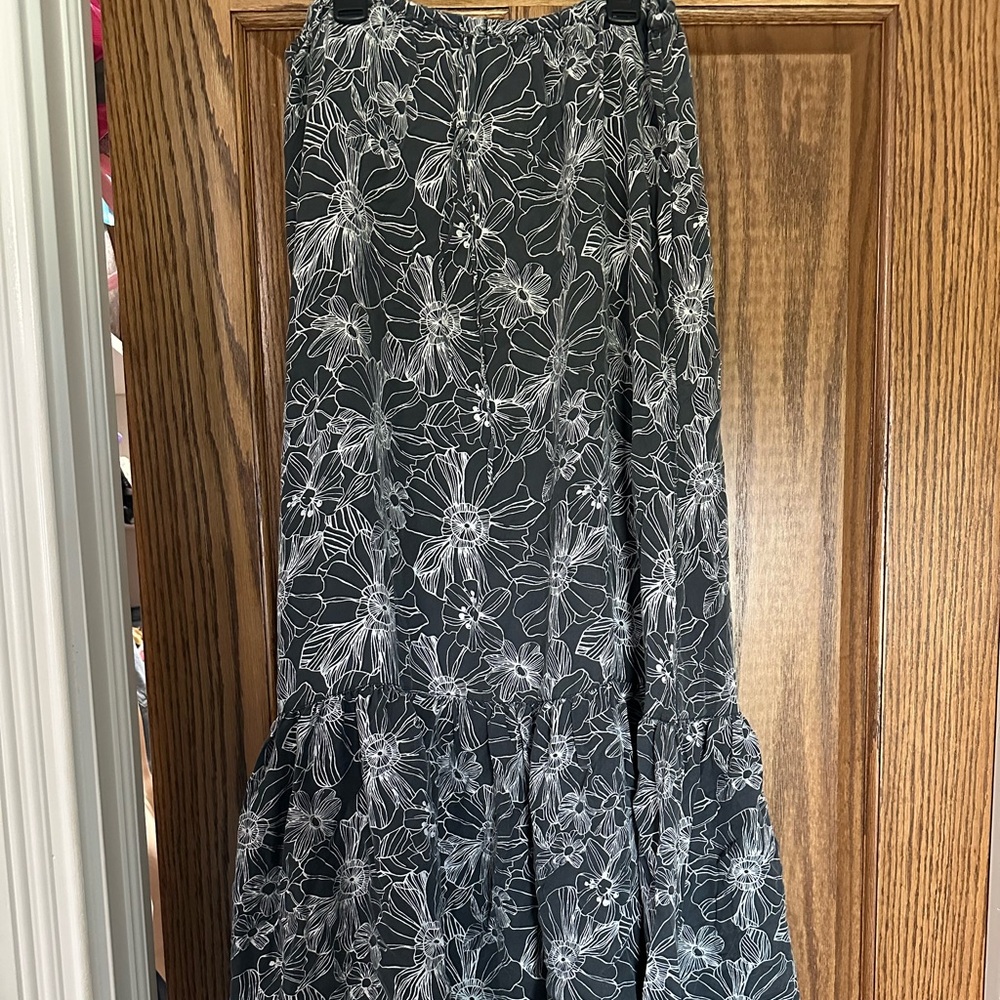 Floral Dark Gray and White Maxi Skirt